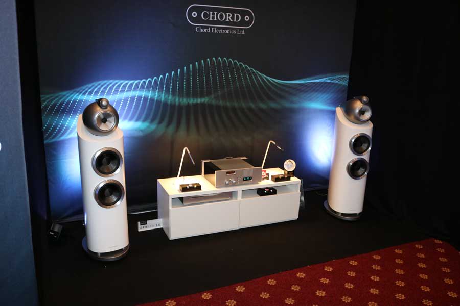 Hifi Pig (@hifi_pig) on Twitter photo Bristol Sound And Vision 2018 Show Report Part 2
<a href="/MF_HiFi/">Musical Fidelity</a> <a href="/chord_mojo/">Chord Mojo</a> <a href="/ChordAudio/">Chord Electronics</a> Cyrus Audio Hegel @PrismSound, Decent Audio, Eclipse Audio Kronos, Scansonic Iso Acoustics, Astin Trew, Air Audio, Graham Audio, Sota Acoustics, Cary Audio
hifipig.com/bristol-sound-… Bristol Sound And Vision 2018 Show Report Part 2
<a href="/MF_HiFi/">Musical Fidelity</a> <a href="/chord_mojo/">Chord Mojo</a> <a href="/ChordAudio/">Chord Electronics</a> Cyrus Audio Hegel @PrismSound, Decent Audio, Eclipse Audio Kronos, Scansonic Iso Acoustics, Astin Trew, Air Audio, Graham Audio, Sota Acoustics, Cary Audio
hifipig.com/bristol-sound-…