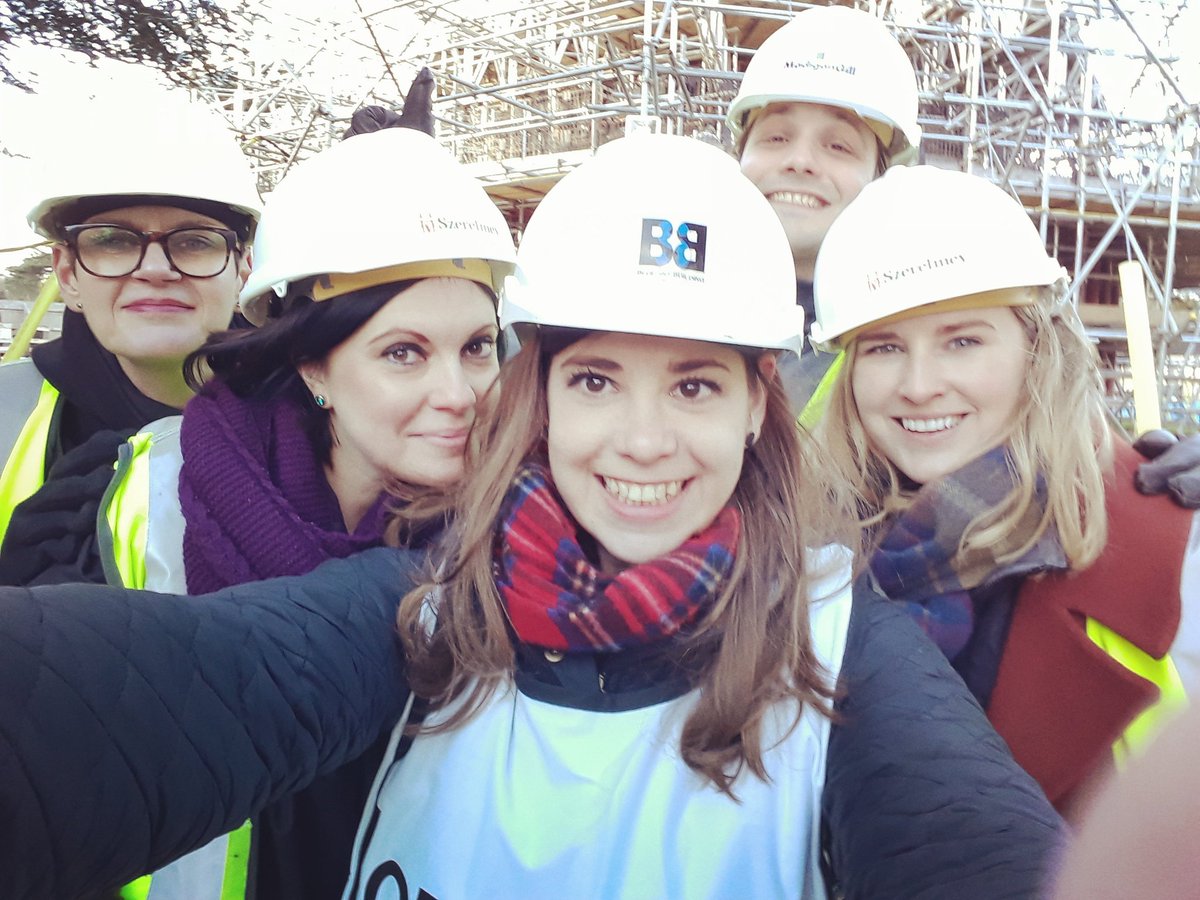 rachmackay's tweet photo. #tbt to Monday, when, in a pre-apocolyptic world, the awesome @KewPalace team helped me run our first full scale test of the Great Pagoda. Such a full on day but worth it as we learnt loads. #pagodacountdown #testingisbesting https://t.co/DiaWmxxLV1