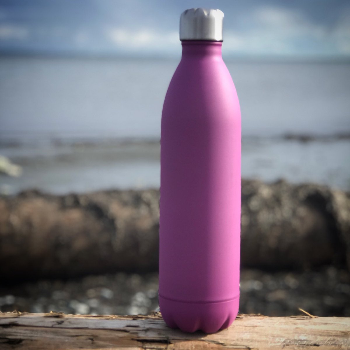 AtlaswareInc's tweet photo. New colours on the way. Radiant Orchid will be here soon. #healthylifestyle #healthyliving #vancouver #vancity #toronto #torontolife #montreal #mtl #ottawa #calgary #yyc #edmonton #yeg #quebeccity #winnipeg #hamont #brampton #kitchener #markham #londonontario https://t.co/HbGQsJr2oT