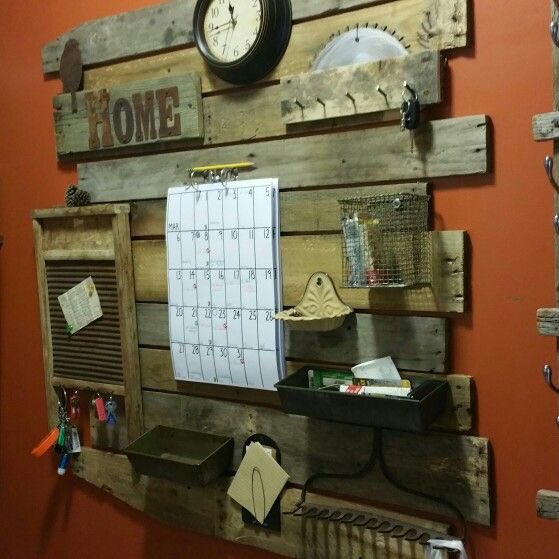 I love this creative command center! #whydidntithinkofthat #homemanagement #organization #simplified #repurposed #vintage #rustic