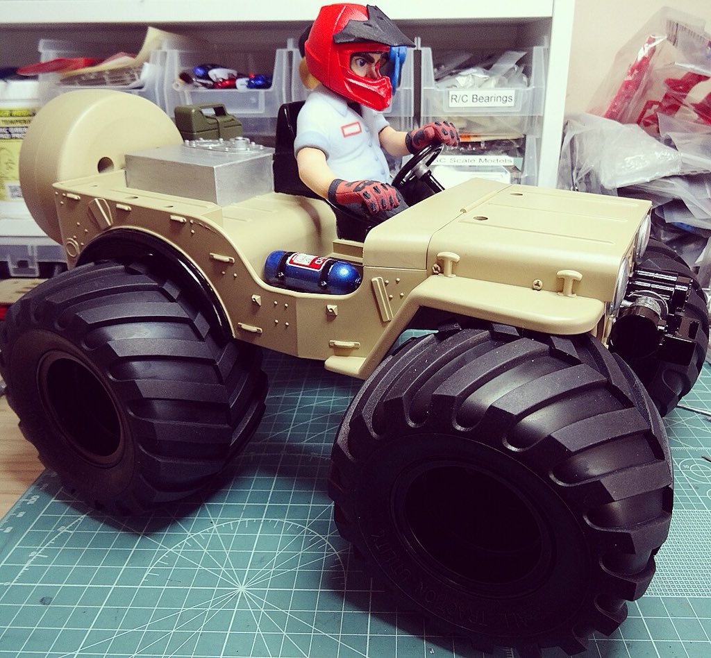 rscscalemodels's tweet photo. #Tamiya Wild Willy 2 shell and driver figure all painted for customer. 

#tamiya #wildwilly2 #wildwilly #rc #radiocontrol #rscscalemodels #rccars #rctrucks #painted #desertsand #handpainted #spraypainted #bigtyres #tyers #customer #rtr #driver #figure #happy https://t.co/SXVWhGMWGJ