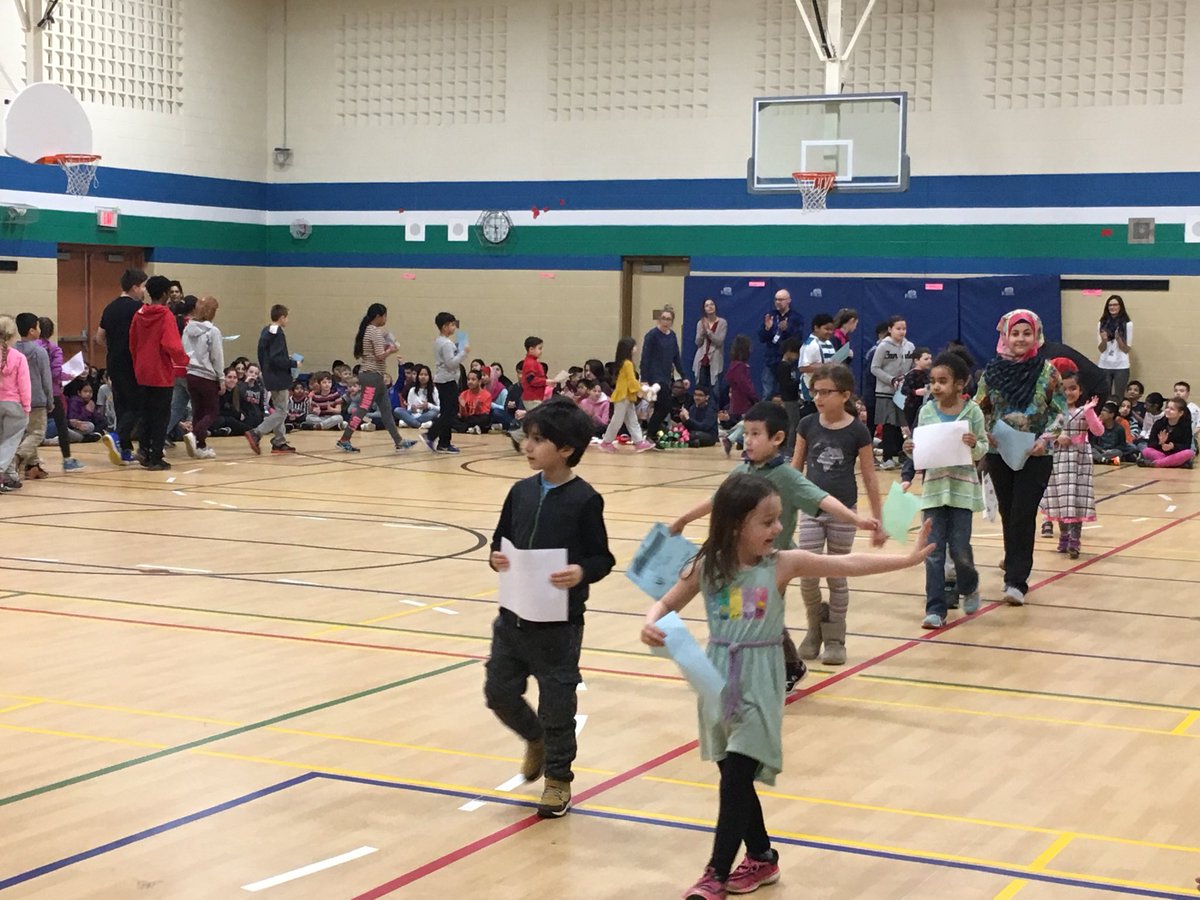 Celebrating our award winners today for our monthly character trait of #empathy <a href="/QVHamilton/">QueenVictoria_HWDSB</a>! Way to go everyone!