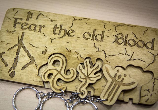 ChocoboSquare's tweet photo. I've been playing a ton of #Bloodborne recently, and made this item a while ago, inspired by @HeyZeusToast, one of my favourite streamers and all round nice guy!
#ChocoboSquare #lasercut #etsy https://t.co/10FYfCvPsN https://t.co/HA23rpunML