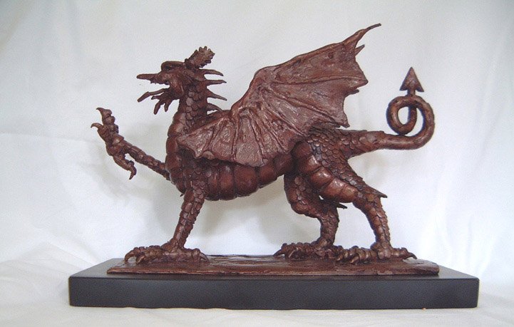 RattraySculpts's tweet photo. Happy #StDavidsDay 
Dragon Bronze edition of 9
#robertrattray #welshdragon #WalesCreates https://t.co/xBroEQSFnG