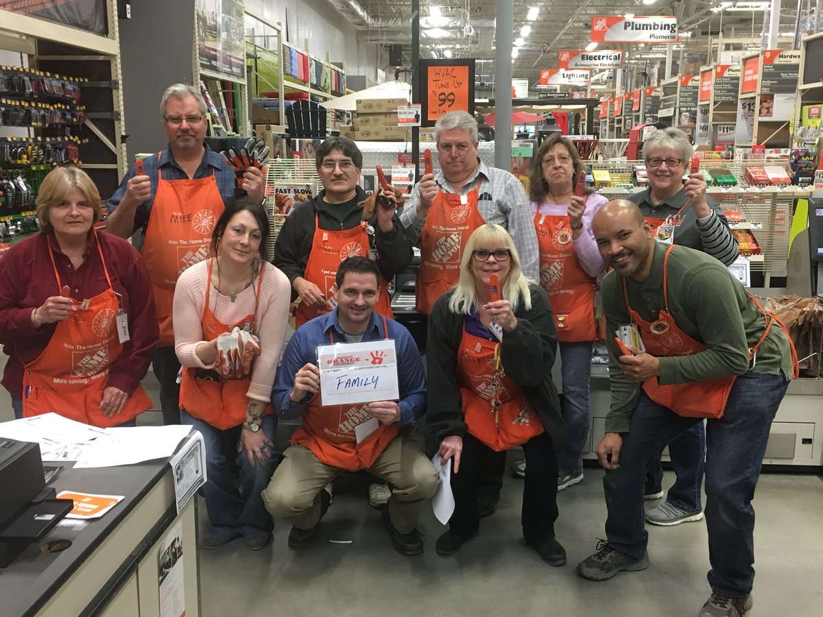 4168 caught orange handed!#safetybe153 #safetyselfie <a href="/WendyMcclintock/">Wendy Hulsizer</a> <a href="/BHommerbocker/">bob hommerbocker</a>