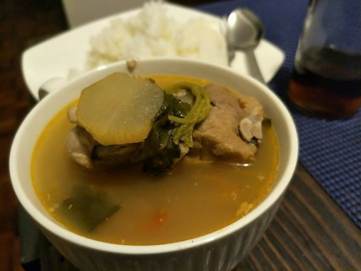 ThinkingPinoyPH's tweet photo. #CookingPinoy Recipe for the Day: Sinigang na Buto-Buto. 😁

My gahd ang lambot nung laman! 😋

Learn More: https://t.co/Q2jThzrUCa https://t.co/GTnQ5BnvVf https://t.co/OojYGOulcJ