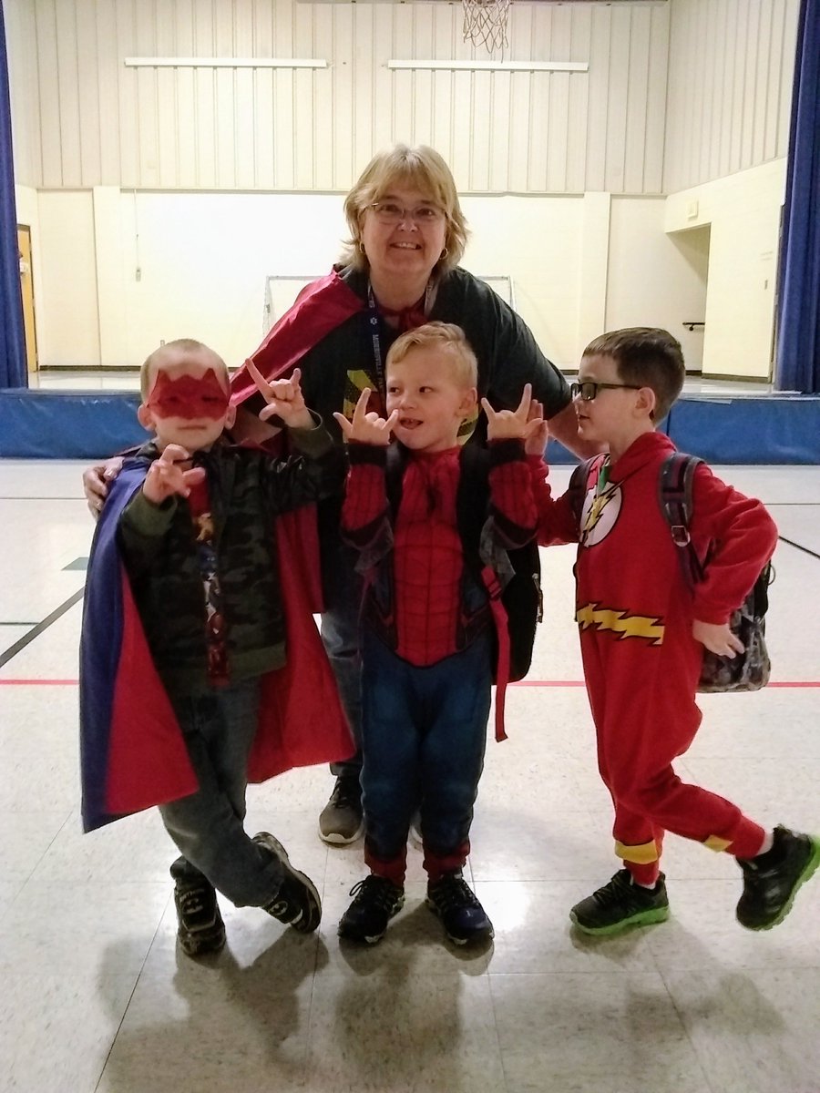 ChristyFulbrit6's tweet photo. It's Superhero Day in Pre-K today
#MCELoves https://t.co/RBW3zRMeiv