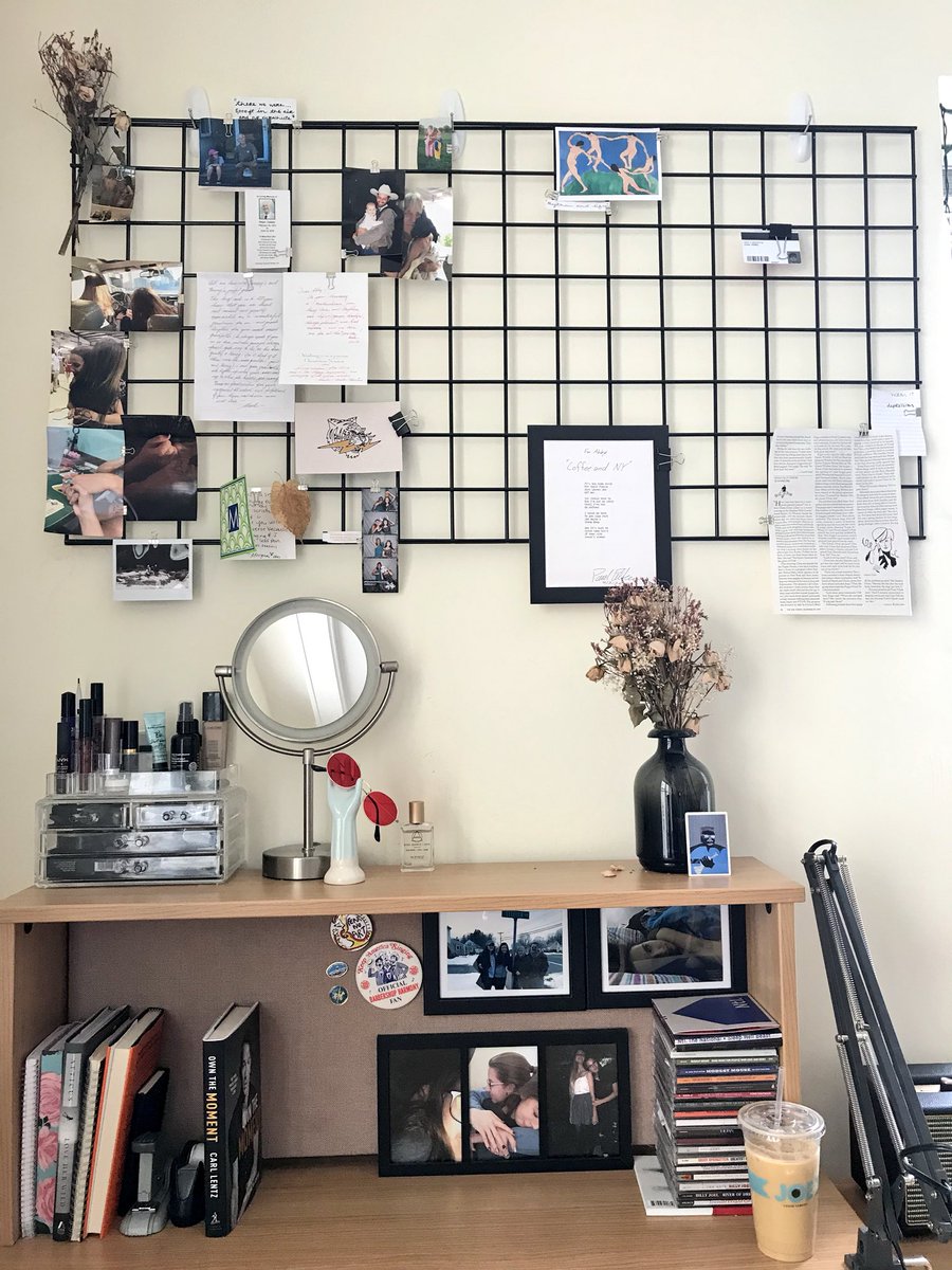 AbbyCelella's tweet photo. Welcome to my home :) #EHSStGeorge #studenthousingNYC #studentlivingEHS https://t.co/J4amBSJf8G
