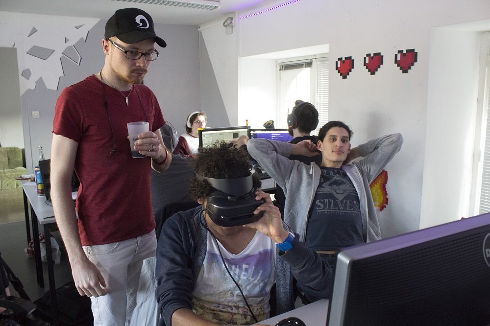 Are you ready for the ceremony tomorrow night ?
For now, it's the last hours of the Emotional Game Jam !
