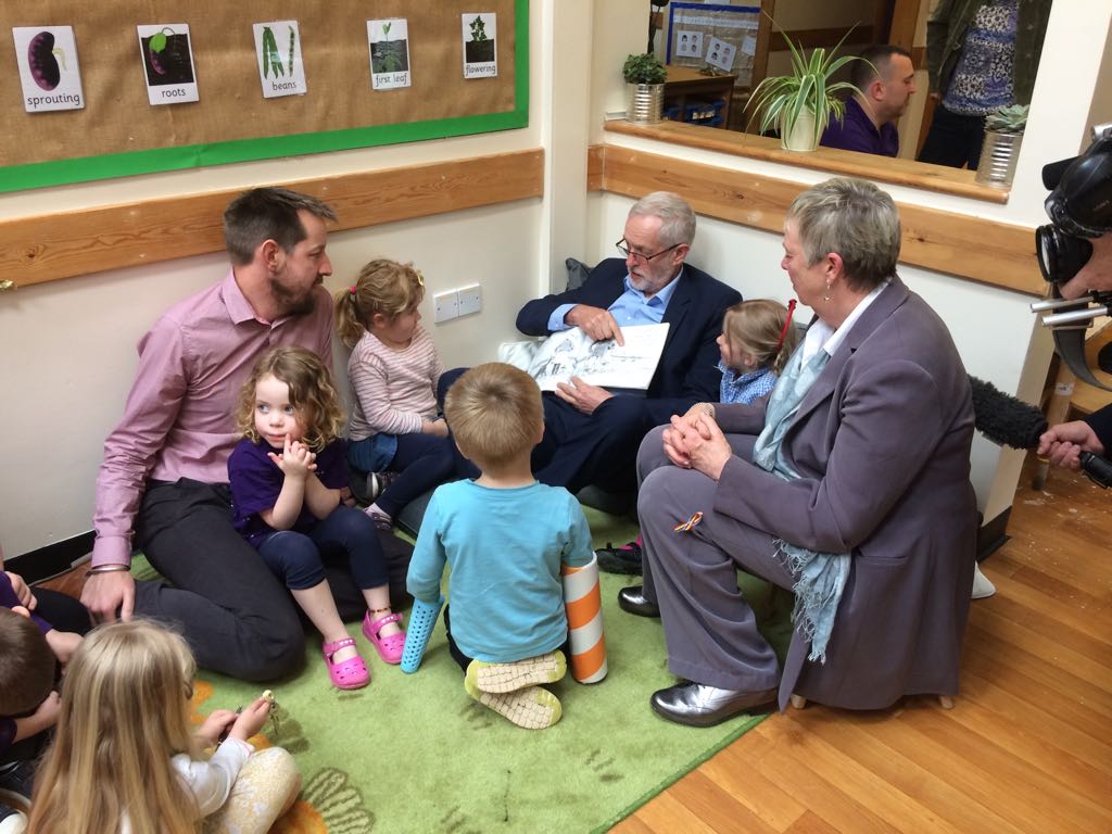 jeremycorbyn's tweet photo. On #WorldBookDay I think of one of my favourite children's books, We’re Going On A Bear Hunt by @MichaelRosenYes, and a great visit in the General Election to a Bristol children’s centre where I got to read it. https://t.co/7u5v8RzmGm