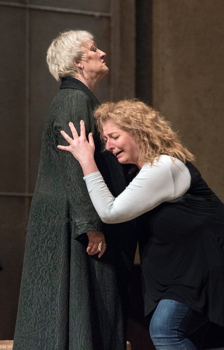 HeldenMommy's tweet photo. Well, tonight's the night...
We're finally opening Patrice ChΓ©reau's wonderful revival of Strauss' Elektra with @nezetseguin @MetOpera! So honored to work with this amazingly talented group of colleagues! Toi x 3 to all!! #SiblingRivalry #ThursdayBloodyThursday #METElektra https://t.co/6os6526nqa