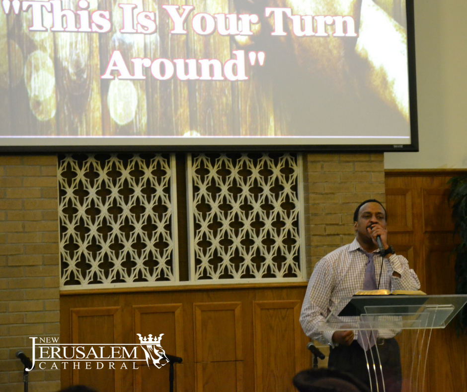 NewJCOfficial's tweet photo. Night 4 "This Is Your Turnaround" - Jonah 3:1-10
"Fasting changes everything" - #DRKAW
Meet us again tonight 7pm in #HighPoint 321 Oakview Rd for Night 5 of our #CorporateFast2018 &amp; Consecration.  It will be worth it! #MOPraise https://t.co/VCb1XiBxKR
