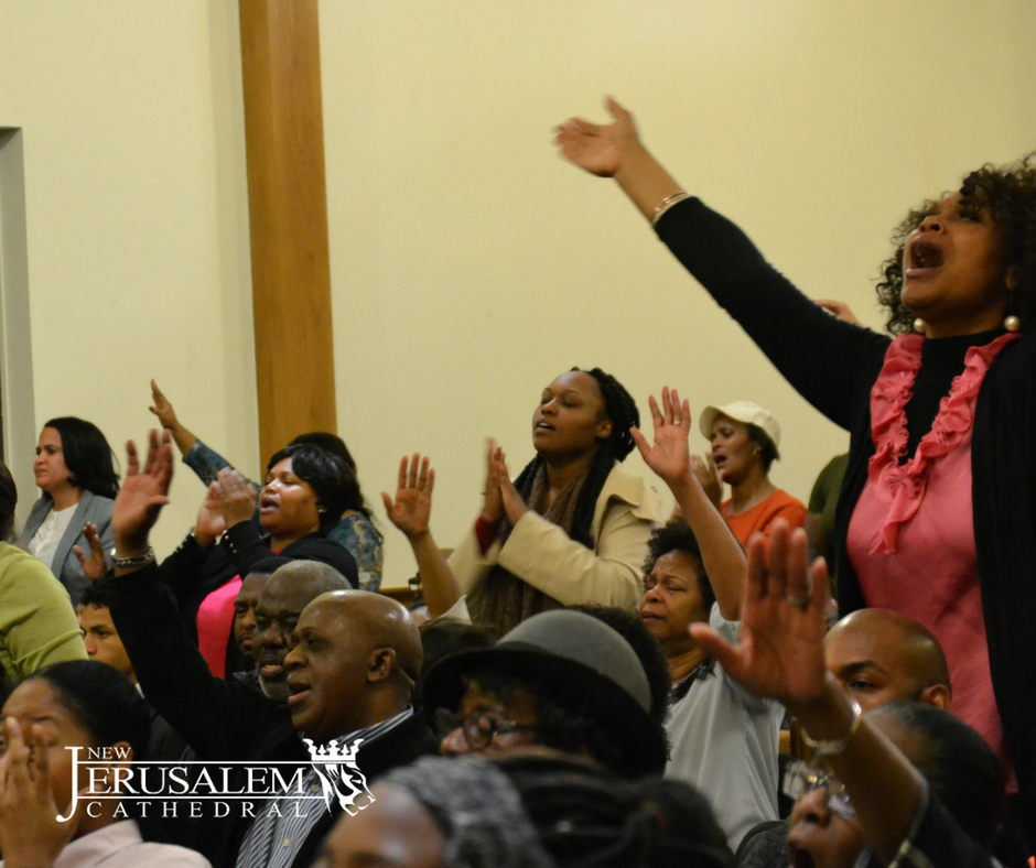 NewJCOfficial's tweet photo. Night 4 "This Is Your Turnaround" - Jonah 3:1-10
"Fasting changes everything" - #DRKAW
Meet us again tonight 7pm in #HighPoint 321 Oakview Rd for Night 5 of our #CorporateFast2018 &amp; Consecration.  It will be worth it! #MOPraise https://t.co/VCb1XiBxKR