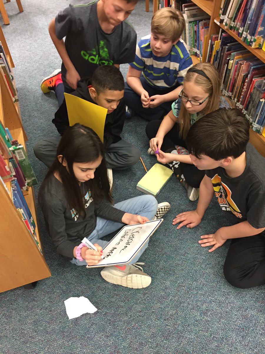 MrsWidstrand's tweet photo. First all team practice battle!  #BOB #BattleoftheBooks @jebryant @ApexesL @apexescougars @nuckolskc https://t.co/8LJSlHOul9