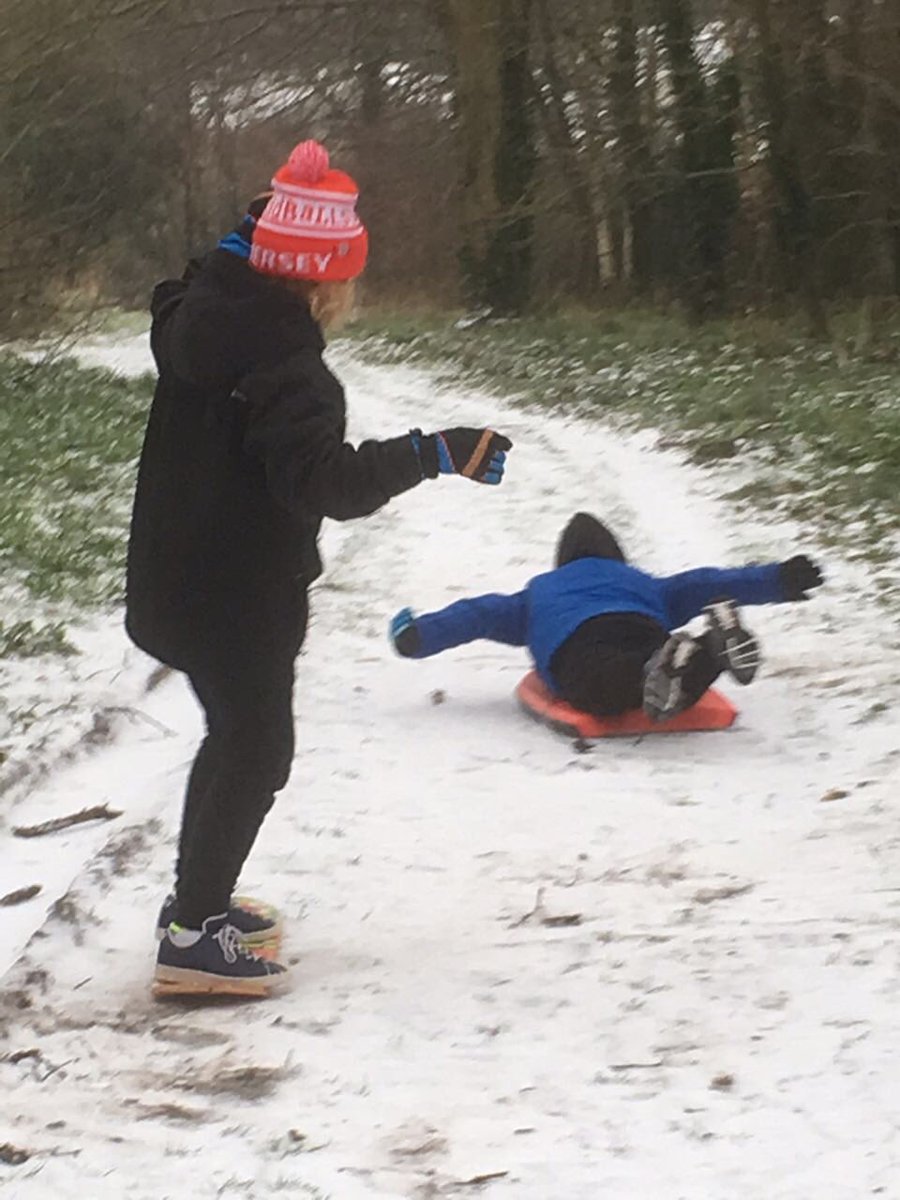 99percenttrue's tweet photo. Feeling inspired by @TeamGB @TheYarnold @billymorgan89 #CIsnow #stormemma #BeastFromTheEast https://t.co/nHigCWYGXn