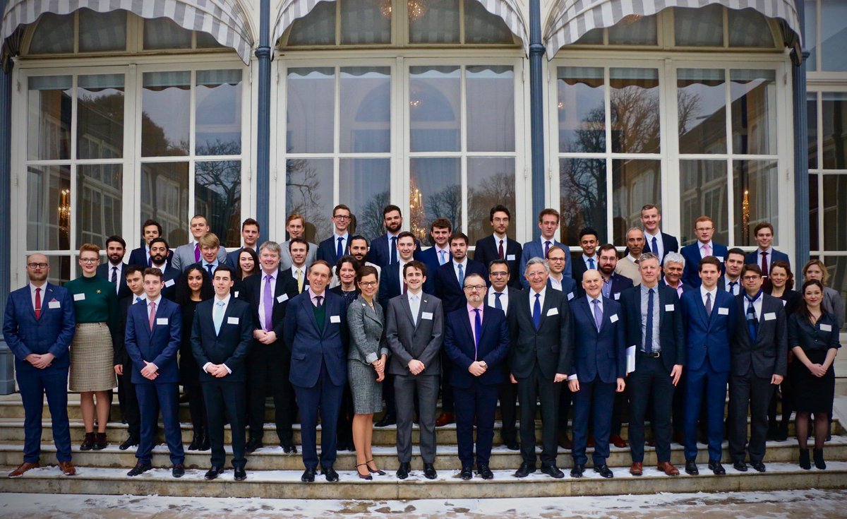 TheSparkContest's tweet photo. #thesparkcontest 2017-18 family - Finalists, Mentors, VIPs and Committee - gathered in the snow for a group photo! https://t.co/Fj2FmGBZBN