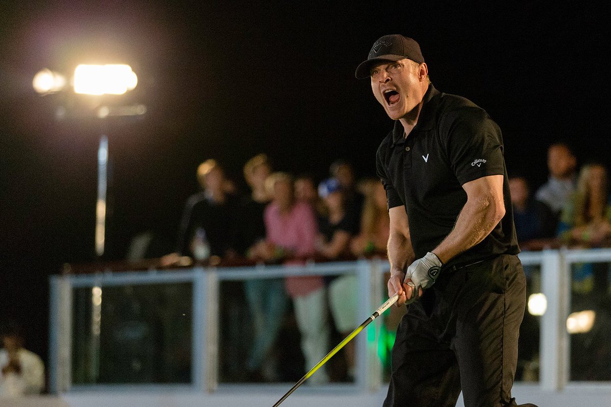 LongDriveWS's tweet image. American #longdriver @WillHogue gives us a few long driving tips.

🔹 What are your three driving tips for amateurs?
➖ “1. Don't swing "hard", swing "fast". It's a swing, not a hit. 2. Ball position controls the ball flight. 3. Power comes from the ground up.”
#longdrive #golf