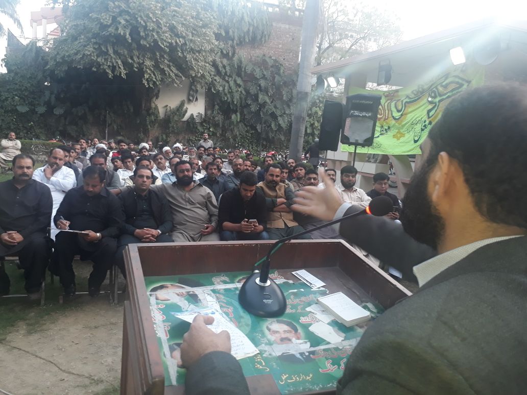 RaufMoazzam's tweet photo. #Welcome @CMShehbaz to the #Fort of #PMLN #Gujranwala.
By #PP94.
Hosted by:
Abdul Rauf Mughal
#MPA
City #President #PMLN
Chaired by
Abdul Waheed Gull
MPA
Coordinator for 9th #March 2018 #General #Meeting https://t.co/WuyJsVUifB