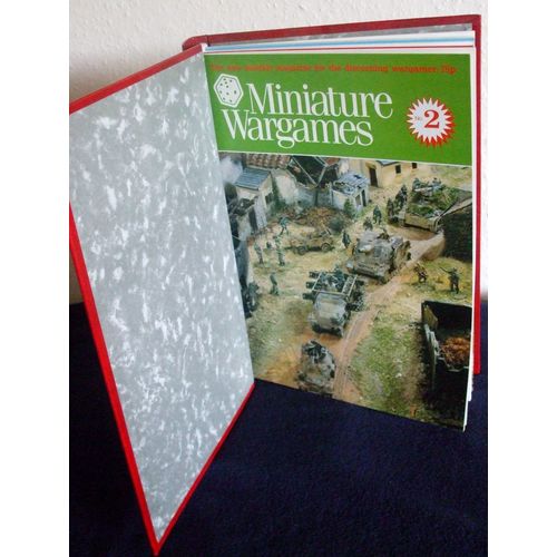 VoltInuOfflclal's tweet photo. MINIATURE WARGAMES MAGAZINE ,10 BACK ISSUES, YEAR I, # 2,3,5,6,7,8,9,10,11,12, 1982. #wargames #wargamers #wargaming #militaryhistory #worldoftanks #WOT #painting #warmongers #warhammer #tabletop #miniature #models #modeling #miniaturemodeling https://t.co/QBsipxpptY … https://t.co/tn4fcSlt8o
