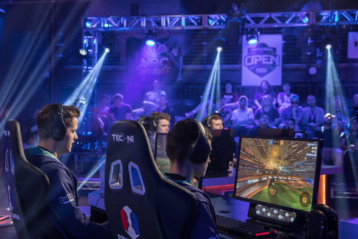 yosoymexicano's tweet photo. Los deportes electrónicos (eSports) han evolucionado a tal nivel que hoy algunos de sus participantes son considerados como atletas, entrenando todos los días, llenando estadios e interesando a patrocinadores. #YoSoyMexicano #eSports #VGMakers @pacocuevas https://t.co/B3C4A9a8UH