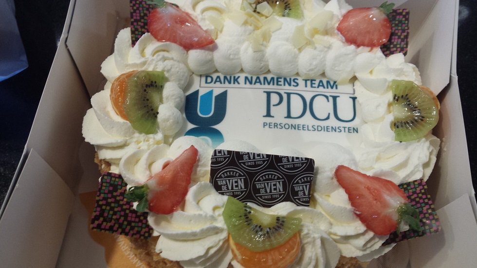 PDCUden's tweet image. Hoe leuk: als je bestaande klanten een collega-ondernemer tippen om eens bij PDCU aan te kloppen met hun vragen over verzuimbegeleiding en personeel. Vorige week gebeurde het weer 2 keer. Daar zijn we heel erg trots op! Deze klanten hebben we verwend met en heerlijke PDCU taart!