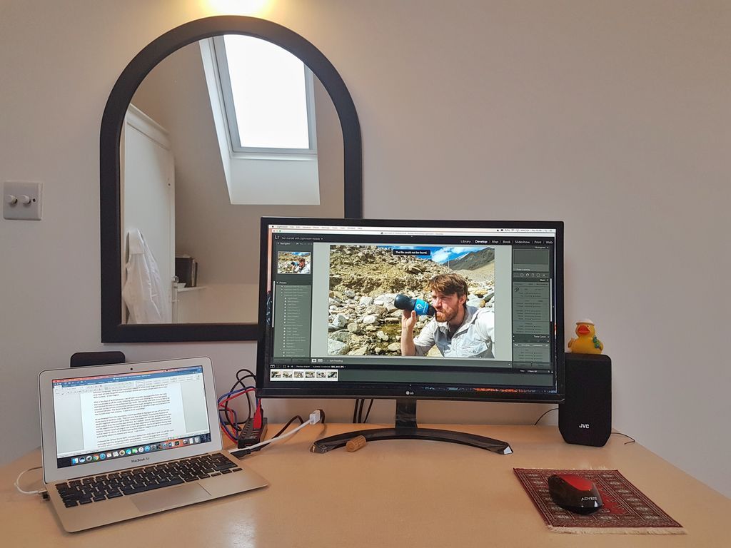oliehuntersmart's tweet photo. Pretty pleased with my editing set up as I plough into the world of Adventure Travel Film making. But for today, a few photos for @WatertoGoUK @AdvTravFilmFest #explorerduck #spottheduck #VideoEditing #NewSkills @UKBanffFilmFest @kendalmountain https://t.co/vLmwWPFV5A