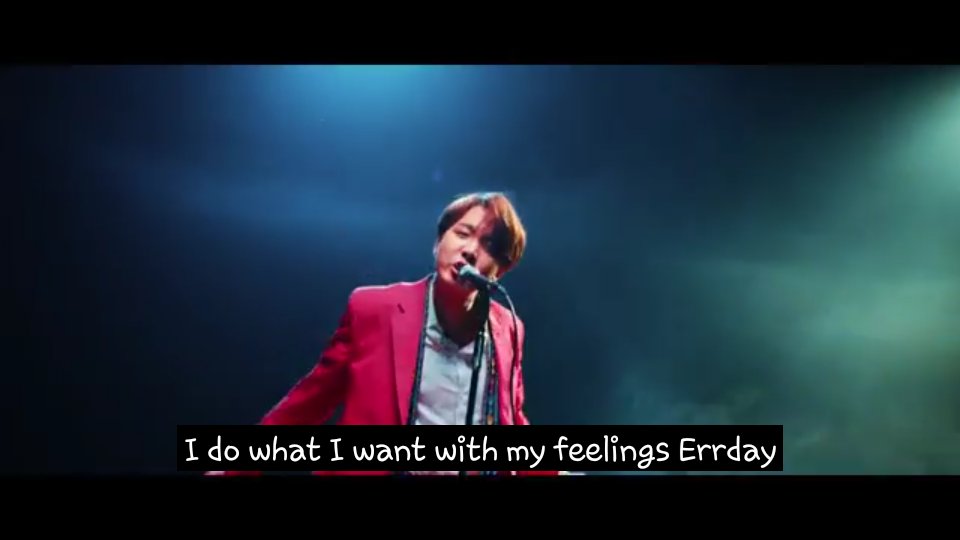R_Trish4's tweet photo. Wishing on a star~
wishing on a scar~
Damn J-hope @BTS_twt keep this style it suits you.
My Daydream is to meet BTS LOL.
#jhopeMixtape #DayDream #HIXTAPE 
#wighasflownaway https://t.co/9WESpJYVGN