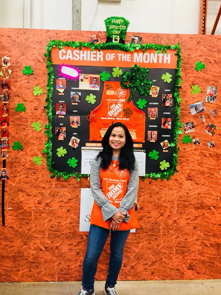 Mp960G's tweet photo. Cashier of the month Jezebel is an outstanding associate and provide excellent service to or customers @RuskMitch Lupe_Estrada1 ConstantinoJoey haciel_atalig https://t.co/Wm82rLILzm