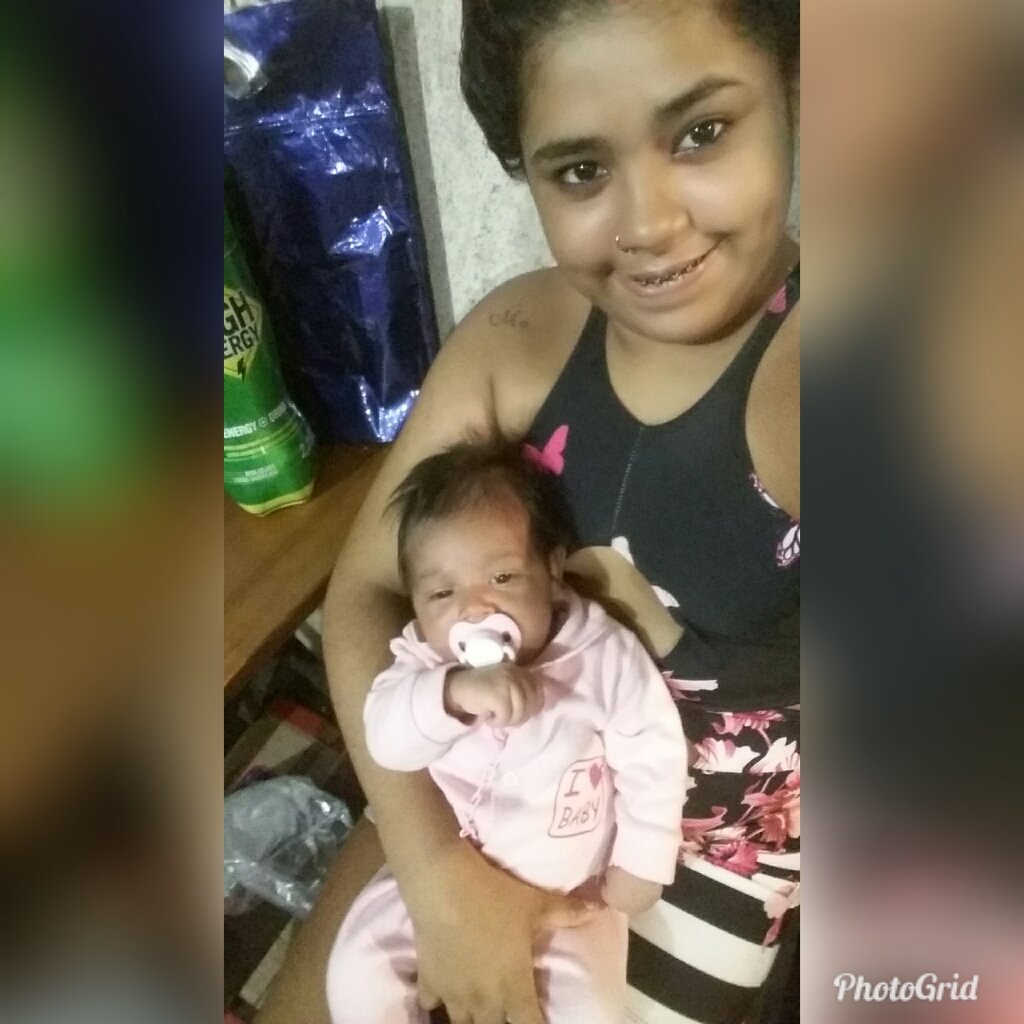 Carolin34433950's tweet photo. 2 MES DA MINHA PRINCESA MAIS LINDAA ❤ https://t.co/LHwC8OdUOB