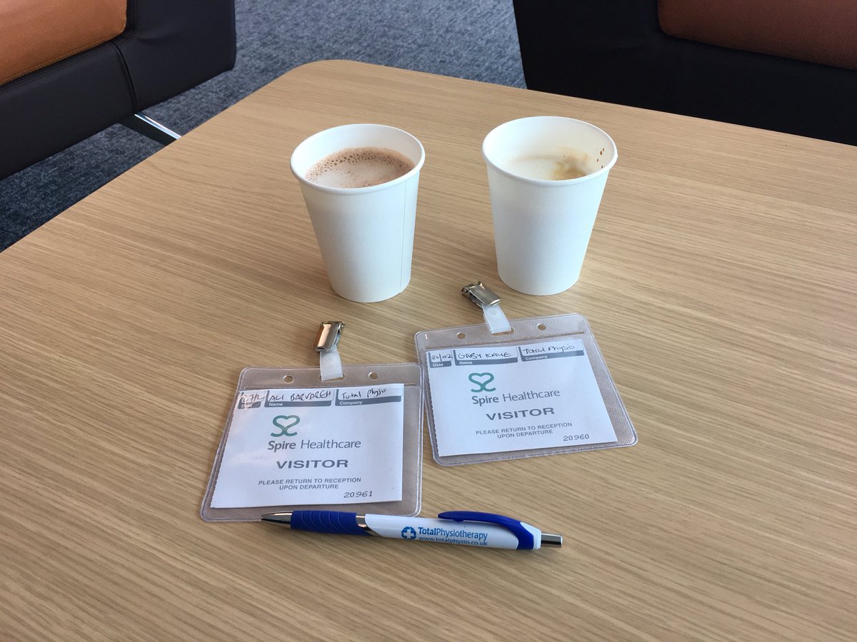 gabykaye_physio's tweet photo. Great CPD by @hipkneeman @SpireManchester we really enjoyed it thanks 🤓@totalphysiouk @alibarvareh #ACL#meniscal #roboticassistedsurgery https://t.co/YOR5o6HwXz