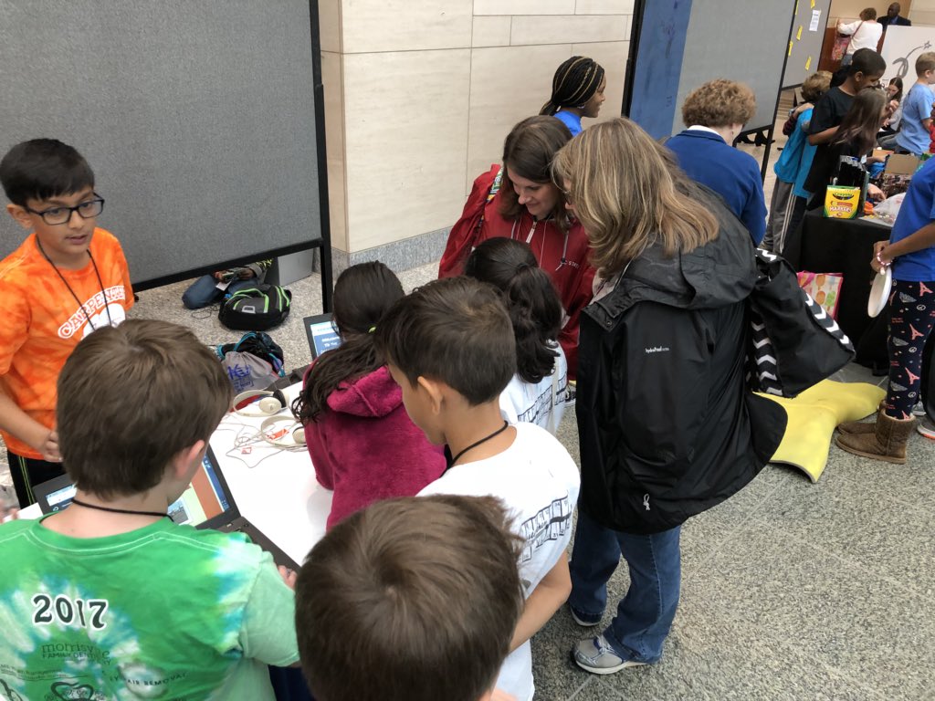 cestechlab's tweet photo. So proud of my kiddos @CarpElem! They would be awesome at Convergence @mrhgaddis @wcpss #NCTIES18 https://t.co/t1Ind37QdD