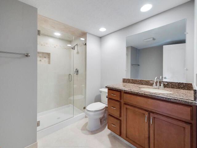 ThePolskyGroup's tweet photo. Another day, another closed sale!
SOLD!
21209 Lago Cir Unit B
Boca Raton, FL 33433
There is no better feeling after selling a client’s house than helping them find the perfect place to downsize to. Very happy we could help our clients find this gem in #BocaRaton! #BocaRealEstate https://t.co/KkMG9JsNgi