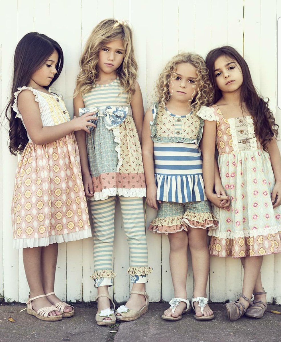selenad0614's tweet photo. @danidiamondphotogarphy

You inspire me in ways that most photographers do not you capture the innocence and Beauty but still Empower girls to be them selves even at a young age that's when courage and bravery start https://t.co/et7SeT2zvZ