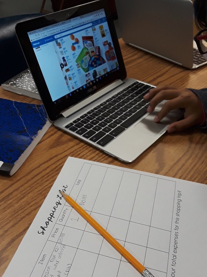 heymslibrary's tweet image. Going shopping .@Walmart and .@Albertsons 
Adding, subtracting, comparing and ordering decimals. 
#centralisawesome #cfbmath