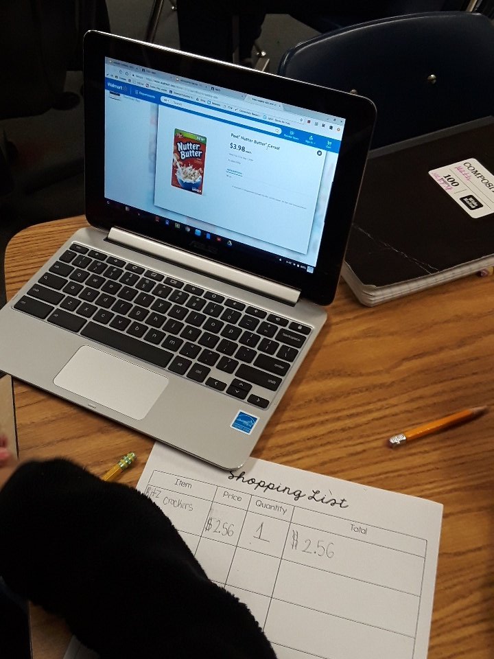 heymslibrary's tweet image. Going shopping .@Walmart and .@Albertsons 
Adding, subtracting, comparing and ordering decimals. 
#centralisawesome #cfbmath
