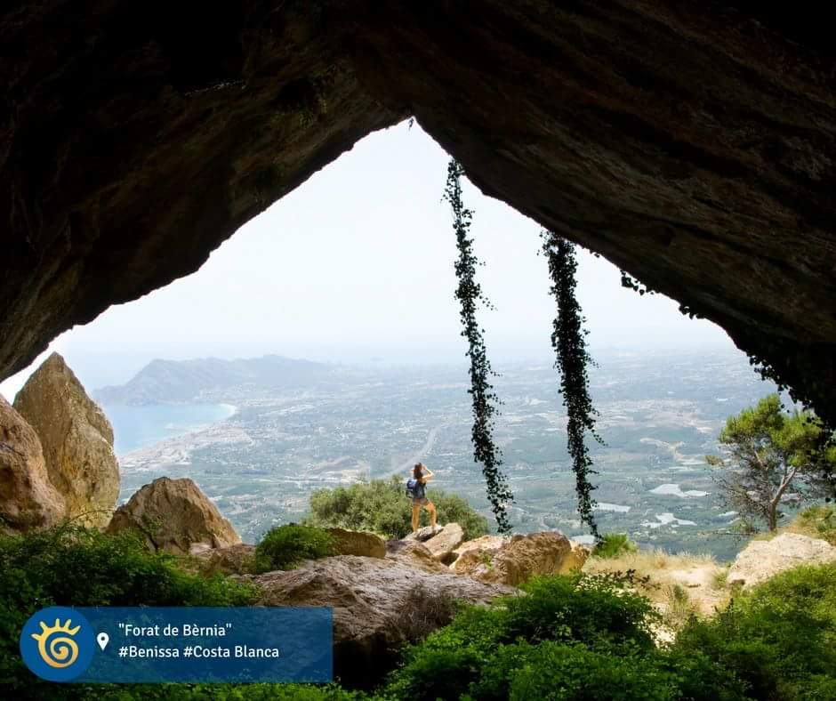 #TuPlanCostaBlanca Descubre una de las rutas de senderismo más mágicas de la provincia, que recorre la Sierra de Bernia y dos de sus enclaves más míticos. bit.ly/BerniaPR7