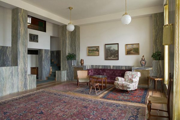 REPUBLICA_CHECA's tweet photo. La Villa Müller, la #arquitectura #funcionalista de #Praga https://t.co/4ikSqGuBls #RepúblicaCheca #Chequia #vacaciones #viajar #viajes #turismo https://t.co/VwpbxLP81Q