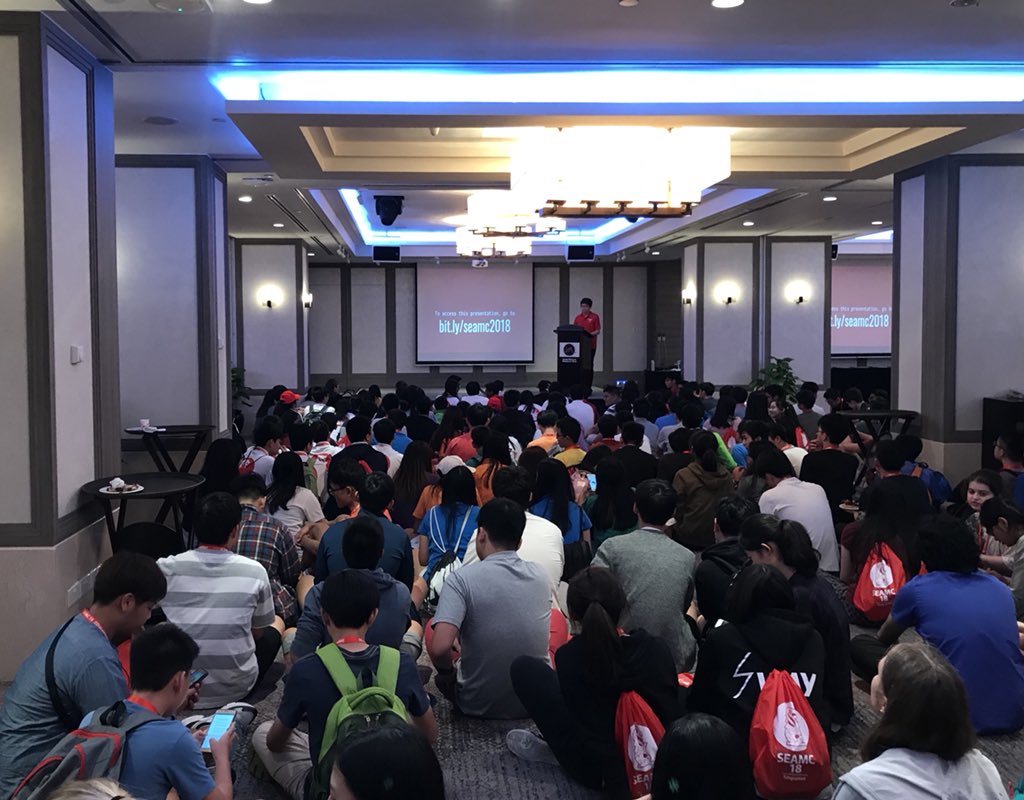 MsTwiggerMaths's tweet photo. Great start to #seamc2018 tonight! Feel like i’ve defected #neamc2018 #seamc #neamc https://t.co/7gCJYAFKzW