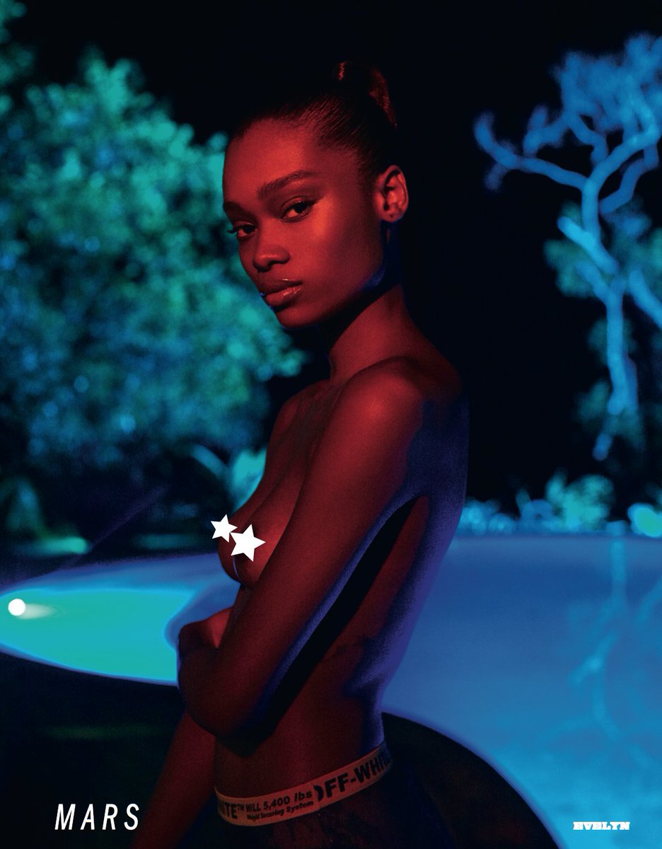 CALENDRIER 📅
Mars !
LUI, CALENDRIER 2018 w/ Evelyn Mattos