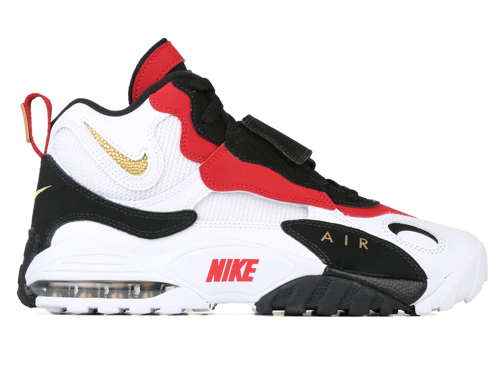 bodega's tweet photo. Nike Air Max Speed Turf available now - https://t.co/6mMGalcgid https://t.co/ni60S5hmwn
