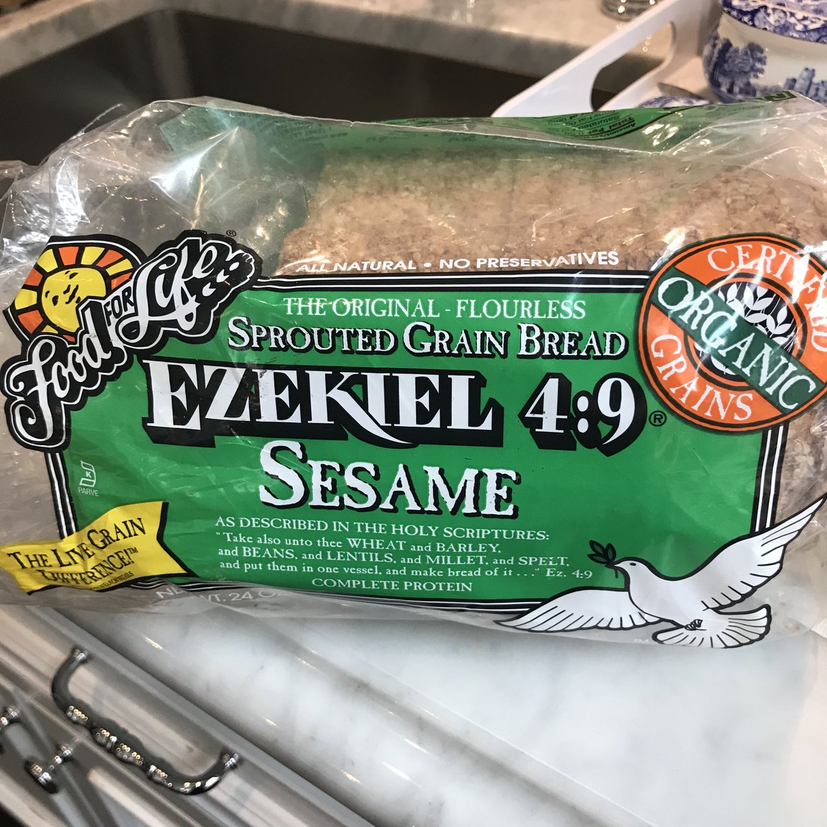 JimGaffigan's tweet photo. If I achieve one thing in my life, I hope it will be to convince @jeanniegaffigan that this evil product is not bread and may quite possibly be the work of the Devil himself.  I implore you to help me stop this war on bread in my otherwise good Christian home!! #waronbread https://t.co/KywqjnT2j0