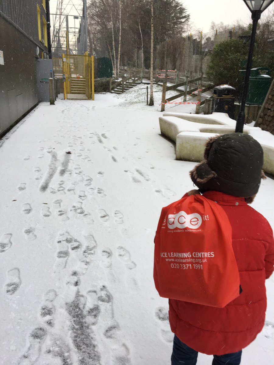 acelearningc's tweet image. Even the worst of snow couldn’t deter our brave students. Well done! @SuttonCouncil @MumsnetSutton  @SuttonLC @Netmums @scullyp #SuttonTuition #AceLearning