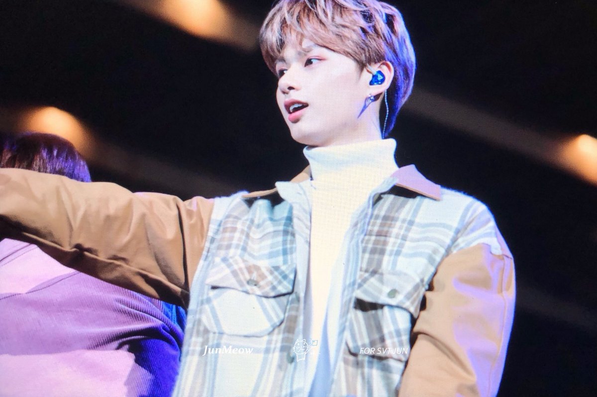 junpics_'s tweet photo. 180227 [preview]
#junhui #seventeen #준휘 #세븐틴 https://t.co/XwwWAjCxTn