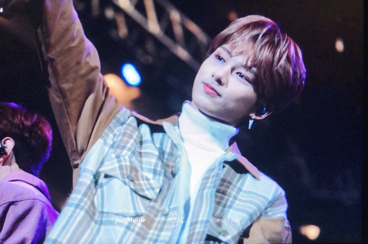 junpics_'s tweet photo. 180227 [preview]
#junhui #seventeen #준휘 #세븐틴 https://t.co/XwwWAjCxTn