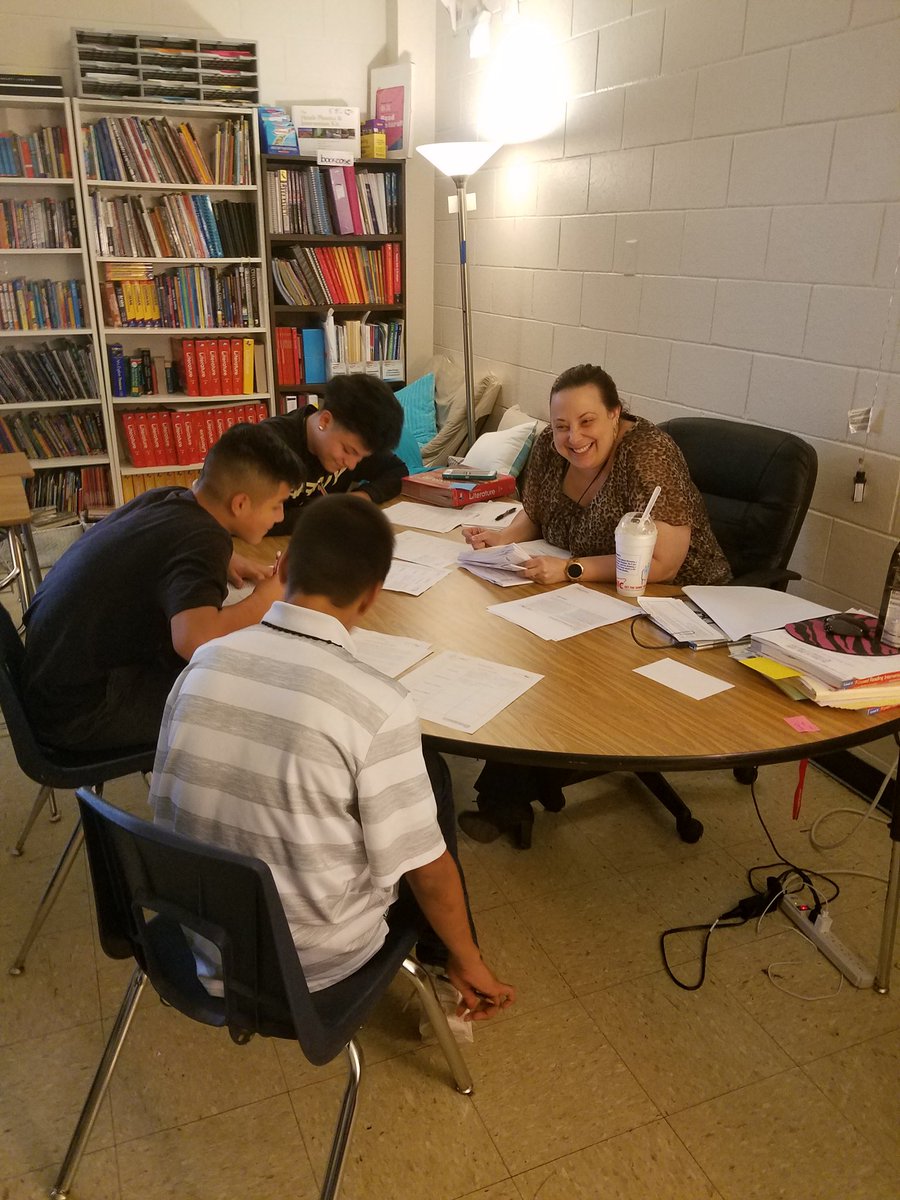 ljhpatriots's tweet photo. Thank you to our 8th grade ELAR students and teachers for putting in some extra time after school during Wednesday's twilight camp. https://t.co/iCb6D5SHiu