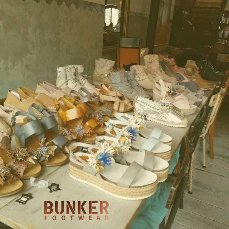 We are publishing the first products of the Spring-Summer Collection 2018 ... do not miss them! Visit our website: bunker.es/en/gb/28-new-c… #bunkerfootwear #summerfootwear #satisfashion #menfashion #womenfashion #madeinspain