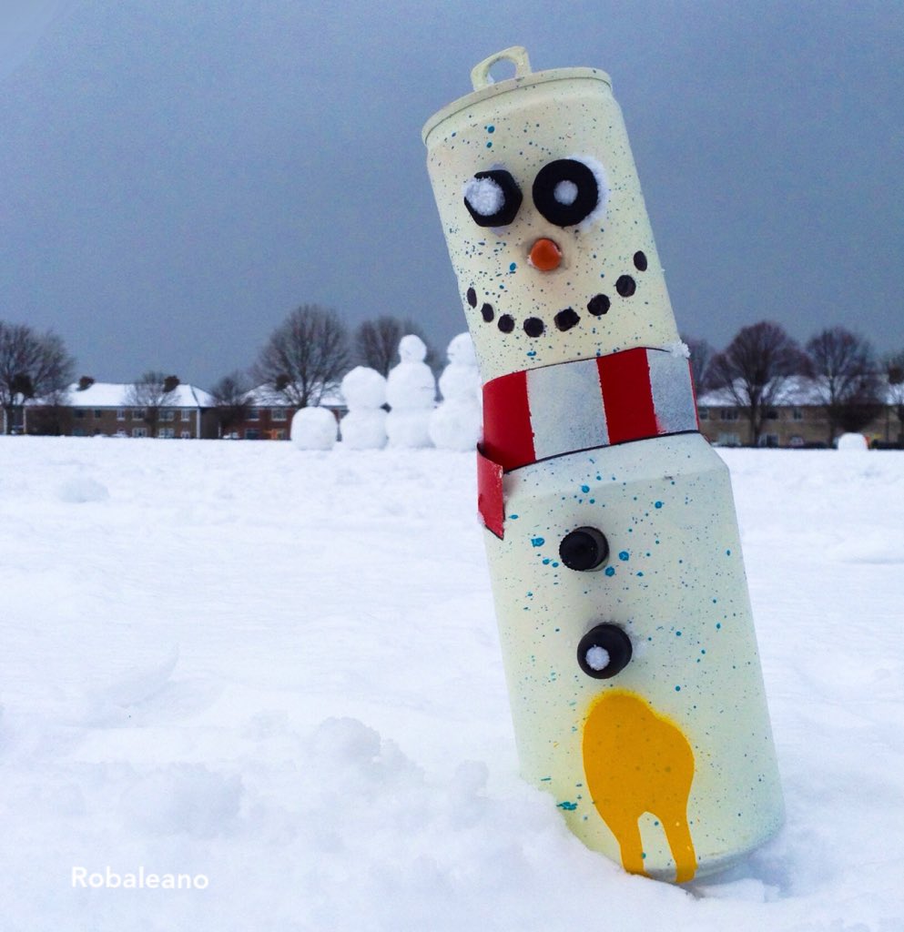 Robaleano's tweet photo. Dont make unnecessary journeys, don't go out on treacherous roads but seriously... Don't eat the yellow snow!! @MetEireann #Recycledart #beercan #beeroclock #SNOWMAGGEDON #BeastFromTheEast #snowday #snowman #snowday2 #snowday2018 #StormEmmadublin robcrane https://t.co/LSqeissZ7f https://t.co/YvIslIOWYh