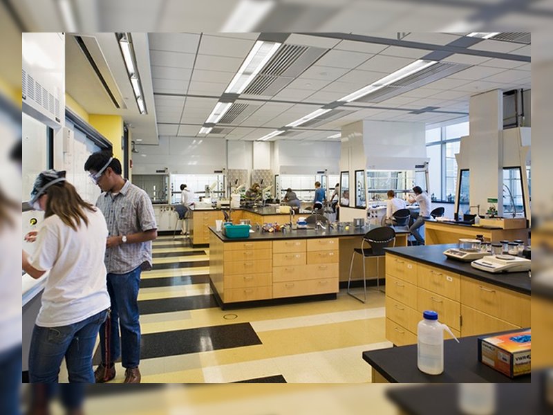 Foundation Hands Out Research Grants dlvr.it/QJKrVd https://t.co/a3ZSbKbJdz