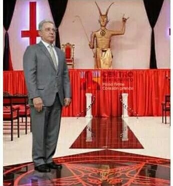 Esta imagen que anda circulando en Redes sociales es falsa, la hicieron para desprestigiar la imagen de Satanás.