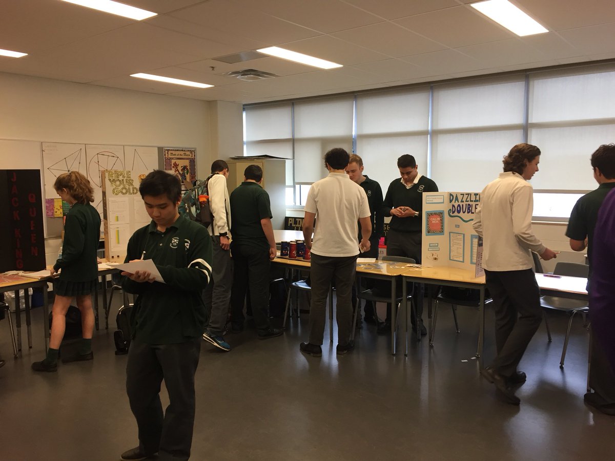 christell5's tweet image. @HSC_Math @HSCTrojans Casino Day prep and the real thing.  A great day for both clients and ‘owners’.  #datafun #casinoday